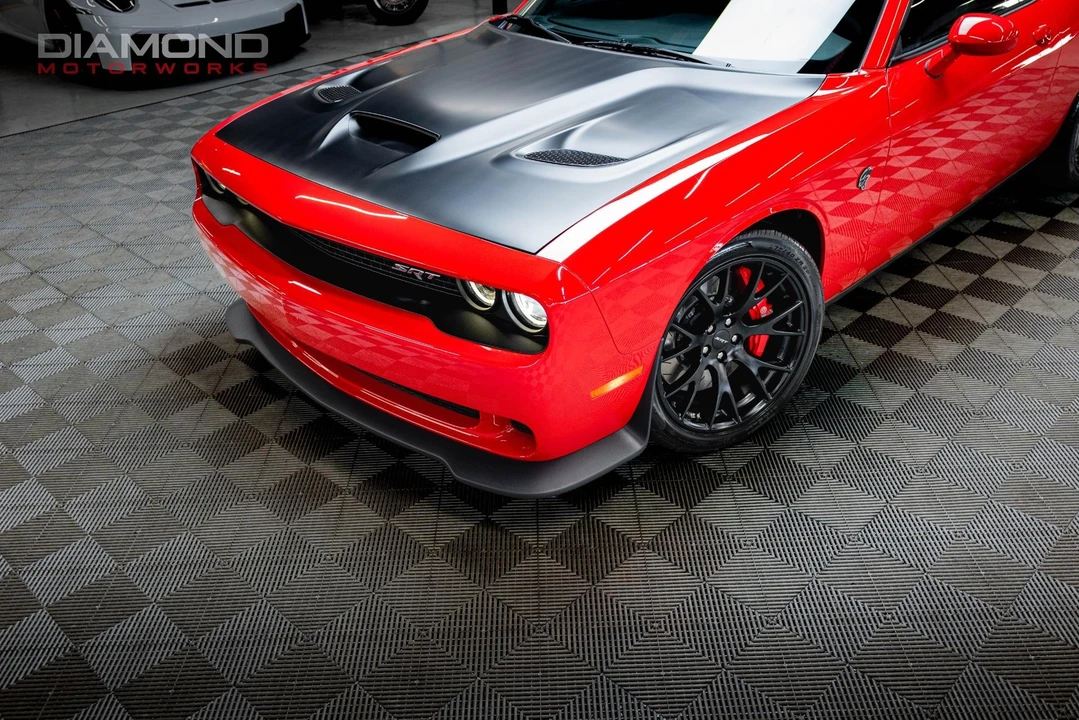 2015 Dodge Challenger SRT Hellcat 3rd Gen - Image 6 of 31