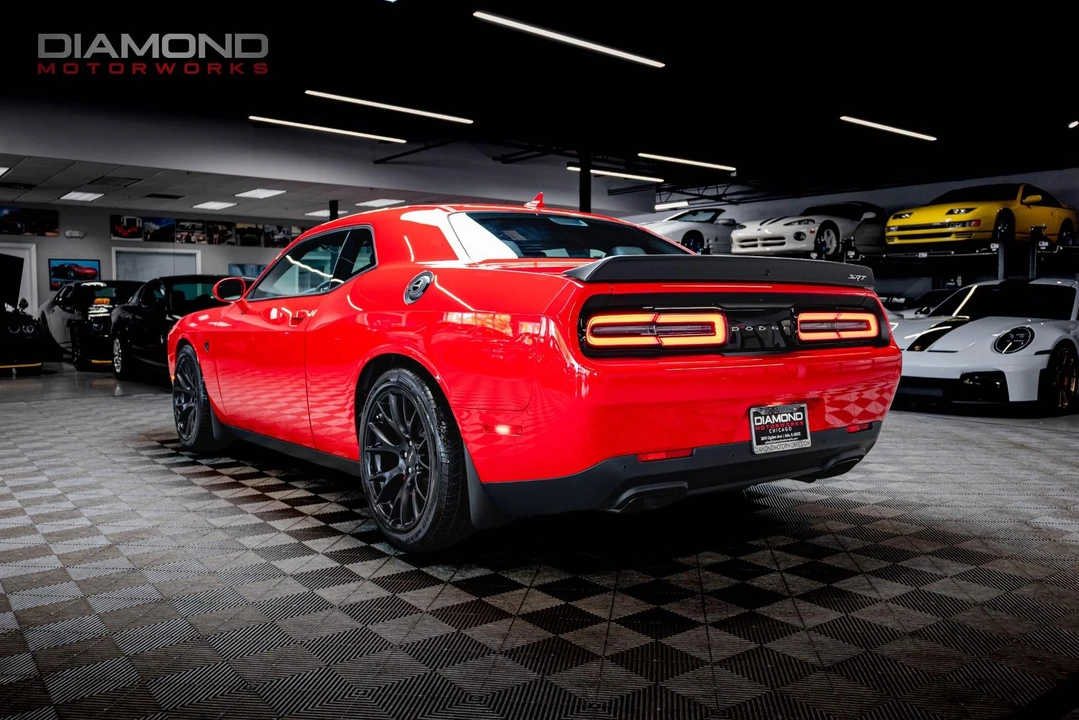 2015 Dodge Challenger SRT Hellcat 3rd Gen - Image 2 of 31