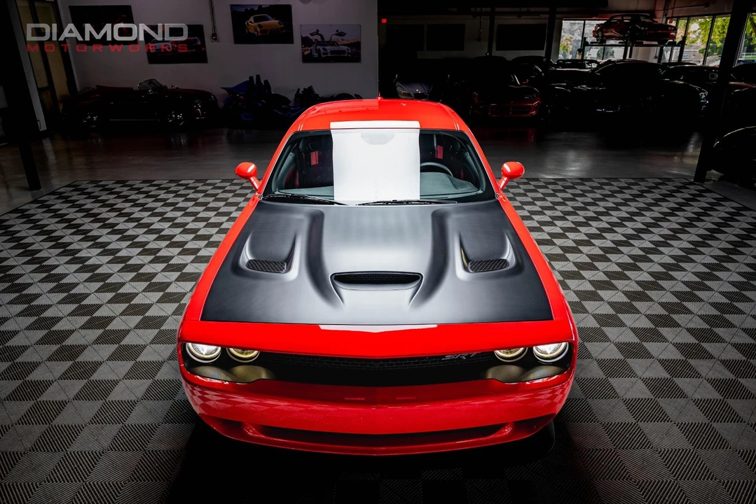 2015 Dodge Challenger SRT Hellcat 3rd Gen - Image 28 of 31