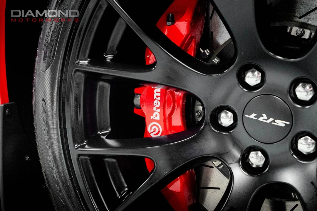 2015 Dodge Challenger SRT Hellcat 3rd Gen - Image 4 of 31