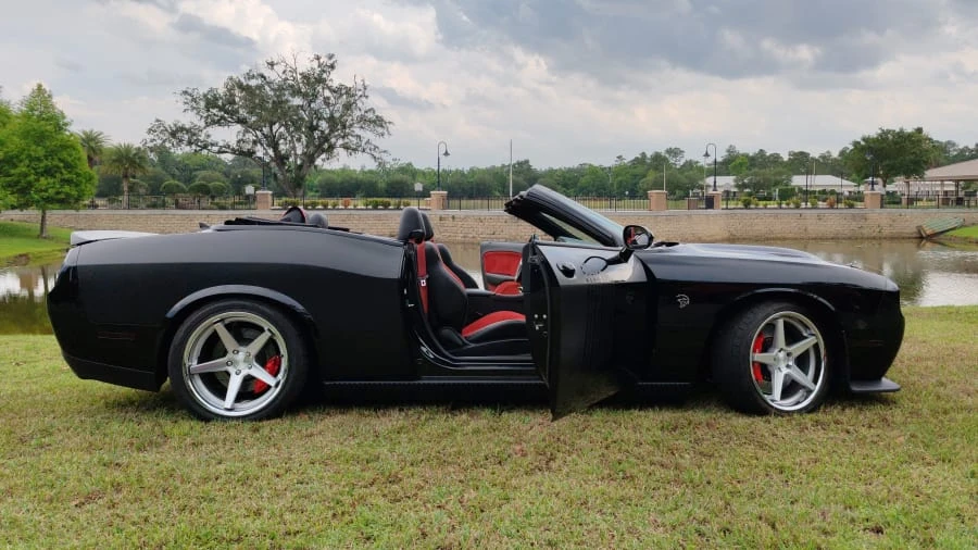 2015 Dodge Challenger SRT Hellcat 3rd Gen - Image 14 of 29