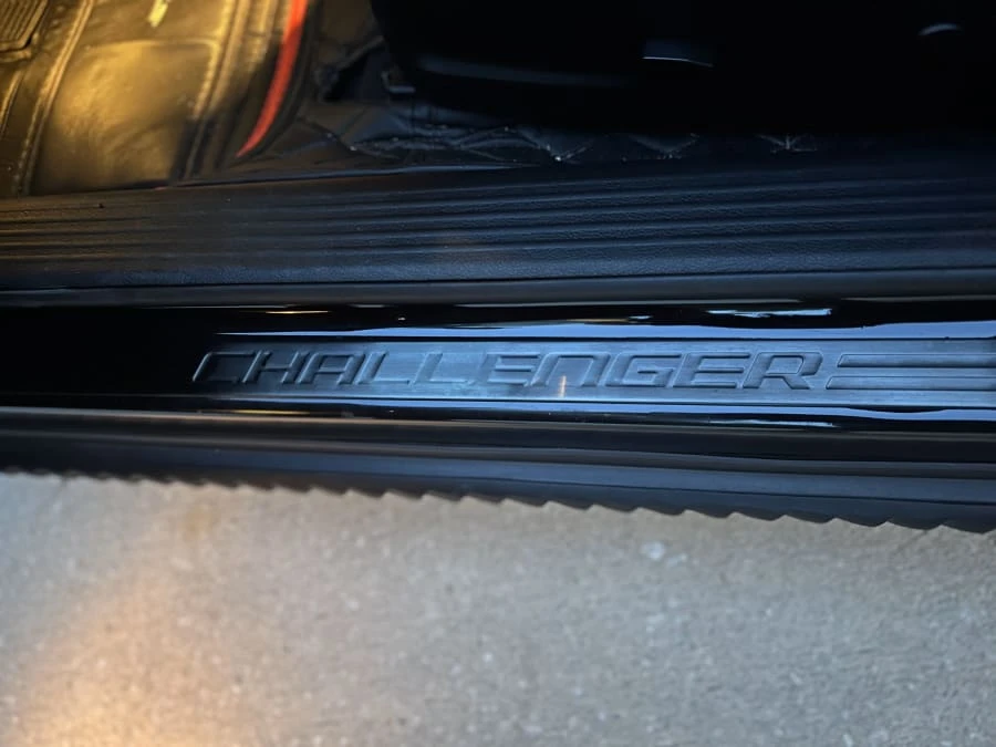 2015 Dodge Challenger SRT Hellcat 3rd Gen - Image 22 of 29