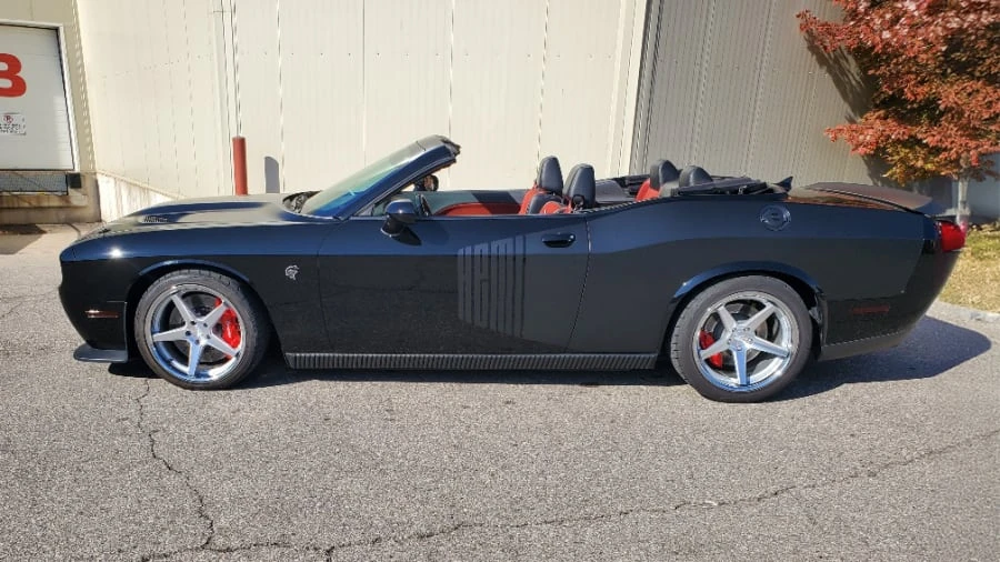 2015 Dodge Challenger SRT Hellcat 3rd Gen - Image 2 of 28