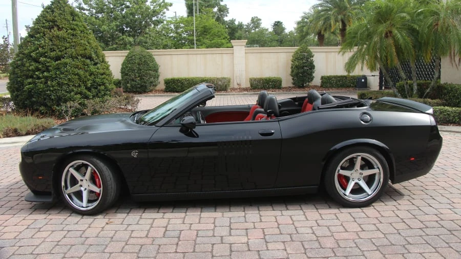 2015 Dodge Challenger SRT Hellcat 3rd Gen - Image 2 of 29