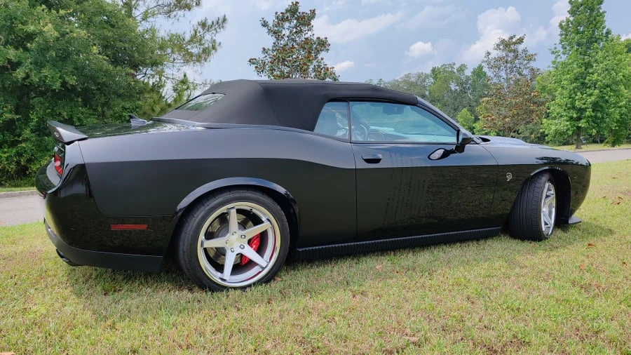 2015 Dodge Challenger SRT Hellcat 3rd Gen - Image 15 of 29