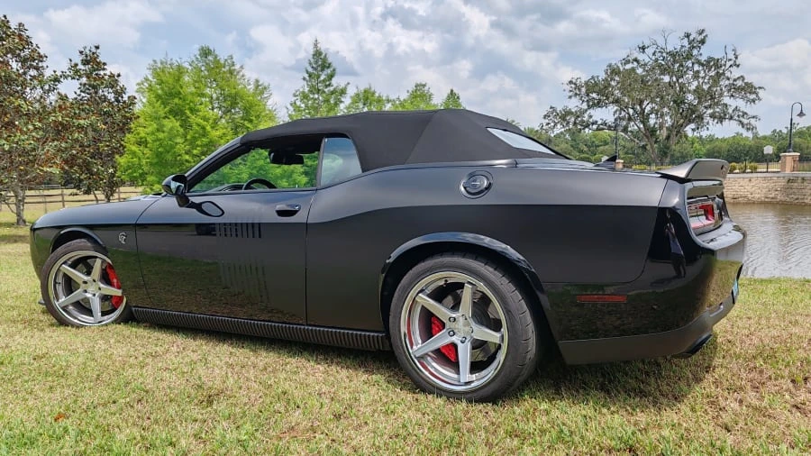 2015 Dodge Challenger SRT Hellcat 3rd Gen - Image 10 of 29