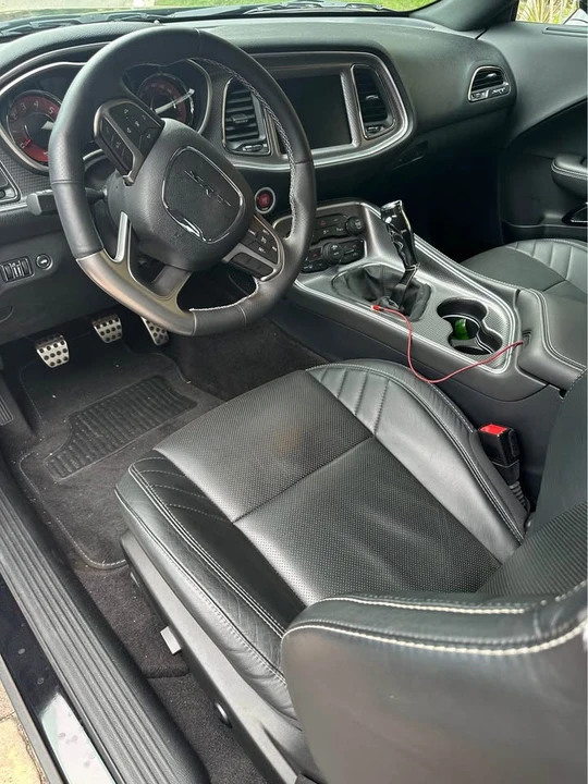 2015 Dodge Challenger SRT Hellcat 3rd Gen - Image 7 of 9