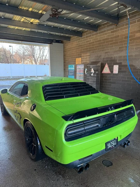 2015 Dodge Challenger SRT Hellcat 3rd Gen - Image 11 of 15