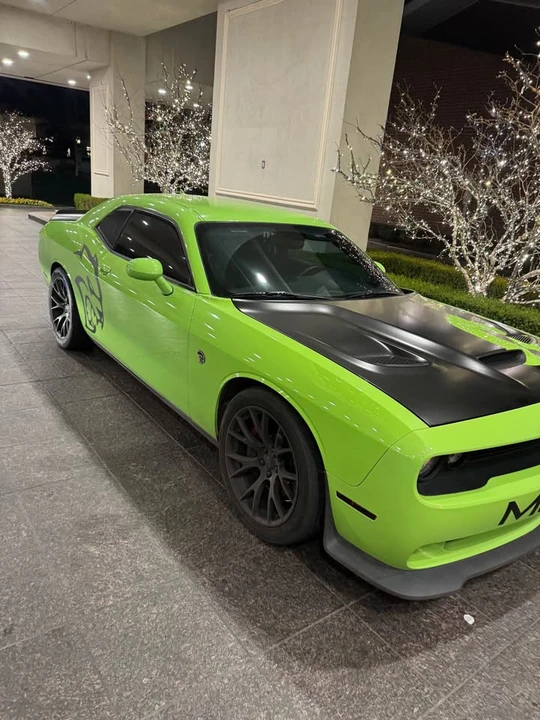 2015 Dodge Challenger SRT Hellcat 3rd Gen - Image 10 of 15