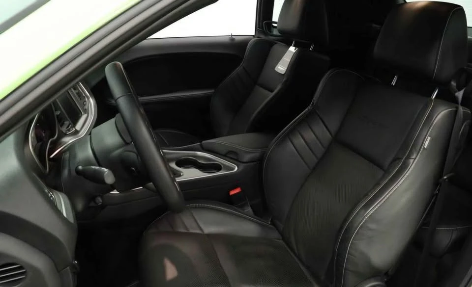 2015 Dodge Challenger SRT Hellcat 3rd Gen - Image 14 of 19