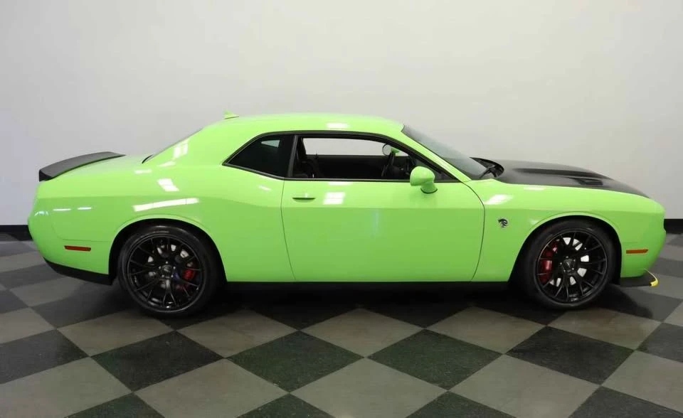 2015 Dodge Challenger SRT Hellcat 3rd Gen - Image 3 of 19