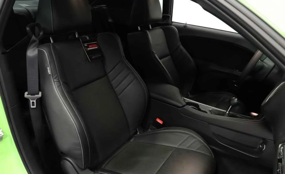 2015 Dodge Challenger SRT Hellcat 3rd Gen - Image 13 of 19