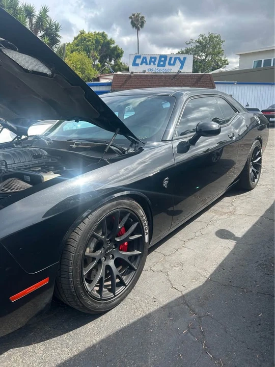 2015 Dodge Challenger SRT Hellcat 3rd Gen - Image 2 of 4