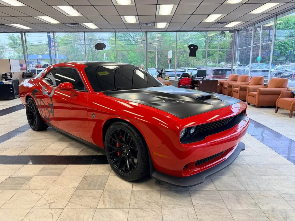 2015 Dodge Challenger SRT Hellcat 3rd Gen - Image 11 of 20