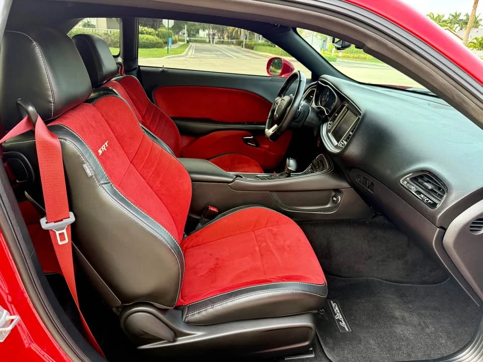2015 Dodge Challenger SRT Hellcat 3rd Gen - Image 9 of 21