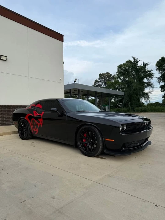 2015 Dodge Challenger SRT Hellcat 3rd Gen - Image 2 of 20