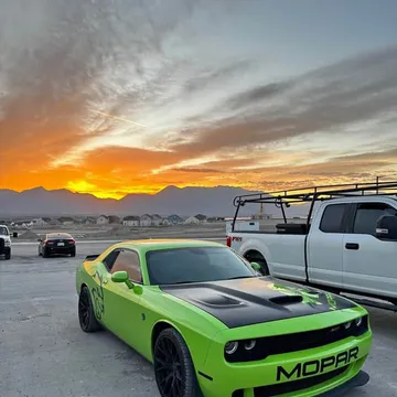 2015 Dodge Challenger SRT Hellcat