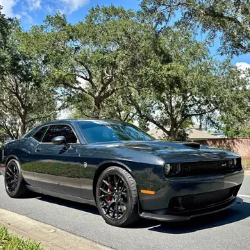 2015 Dodge Challenger SRT Hellcat Coupe 2D