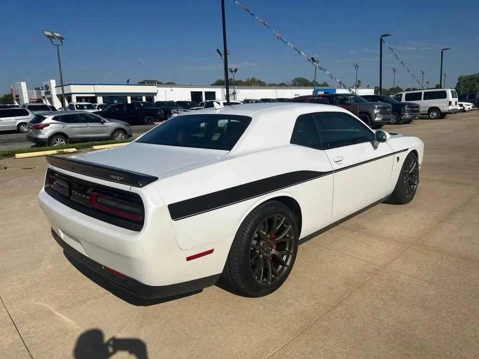 2015 Dodge Challenger SRT Hellcat 3rd Gen - Image 6 of 19