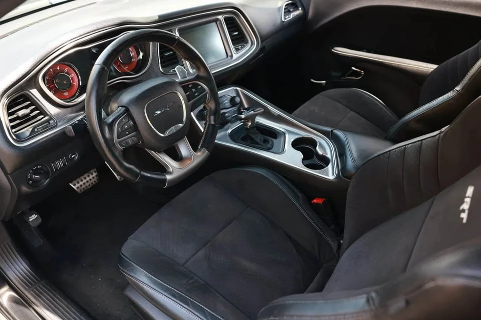 2015 Dodge Challenger SRT Hellcat 3rd Gen - Image 9 of 16
