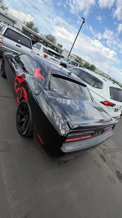 2015 Dodge Challenger SRT Hellcat 3rd Gen - Image 5 of 5