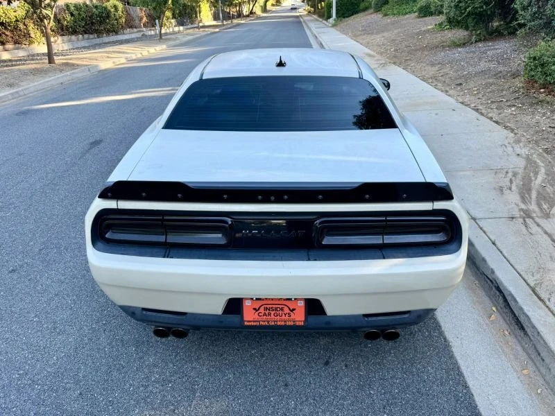 2015 Dodge Challenger SRT Hellcat 3rd Gen - Image 12 of 20