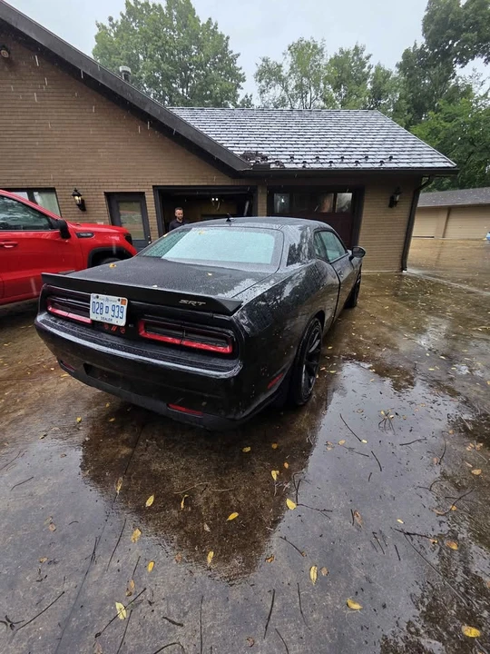 2015 Dodge Challenger SRT Hellcat 3rd Gen - Image 4 of 8
