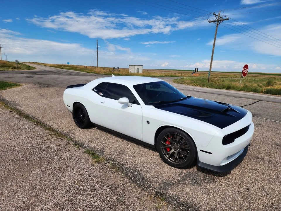 2015 Dodge Challenger SRT Hellcat 3rd Gen - Image 6 of 19