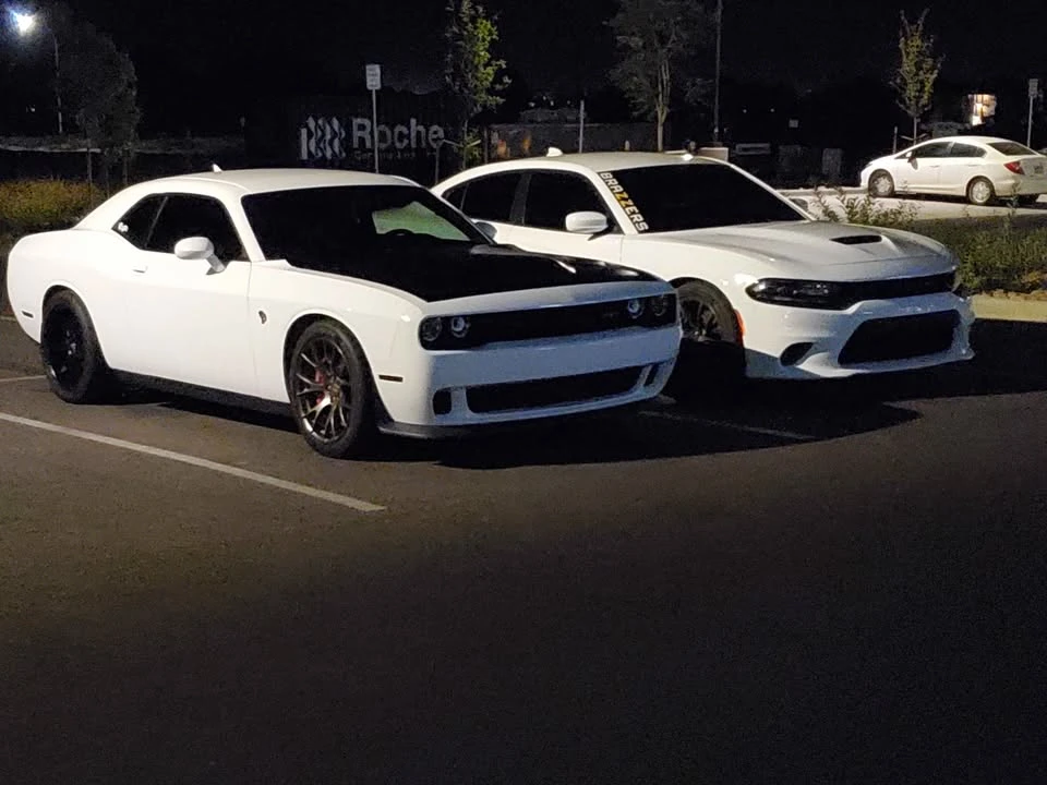 2015 Dodge Challenger SRT Hellcat 3rd Gen - Image 15 of 19