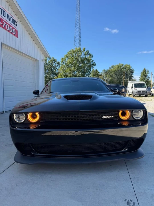 2015 Dodge Challenger SRT Hellcat 3rd Gen - Image 10 of 20