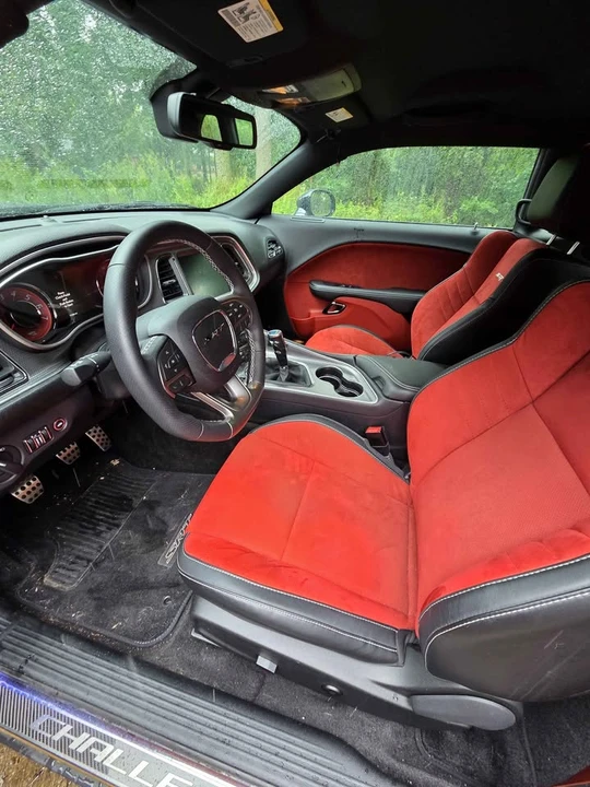 2015 Dodge Challenger SRT Hellcat 3rd Gen - Image 6 of 8