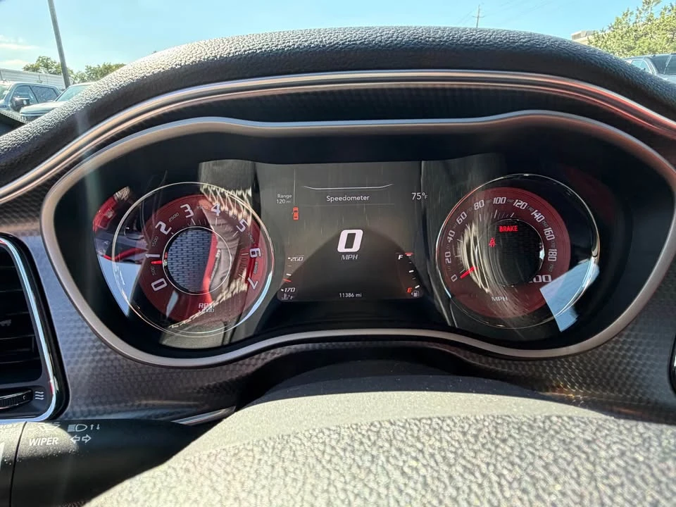 2015 Dodge Challenger SRT Hellcat 3rd Gen - Image 14 of 17