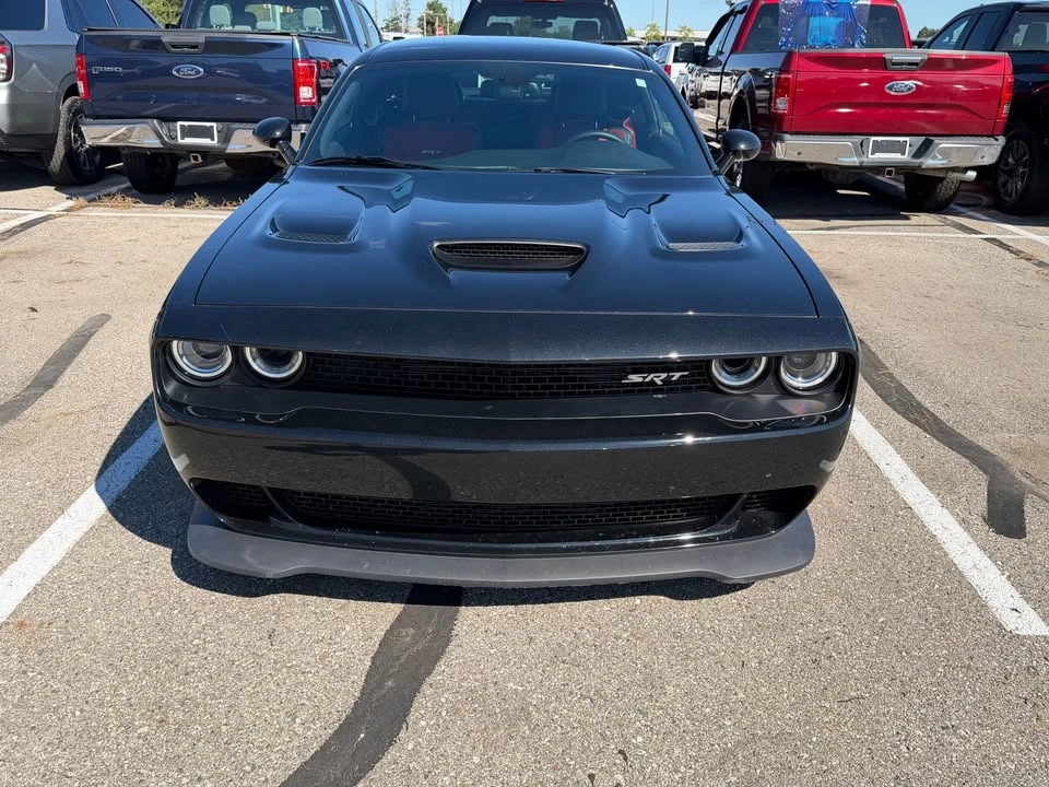 2015 Dodge Challenger SRT Hellcat 3rd Gen - Image 9 of 17