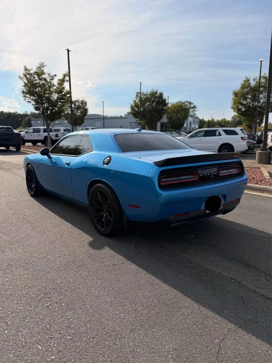 2015 Dodge Challenger SRT Hellcat 3rd Gen - Image 6 of 12