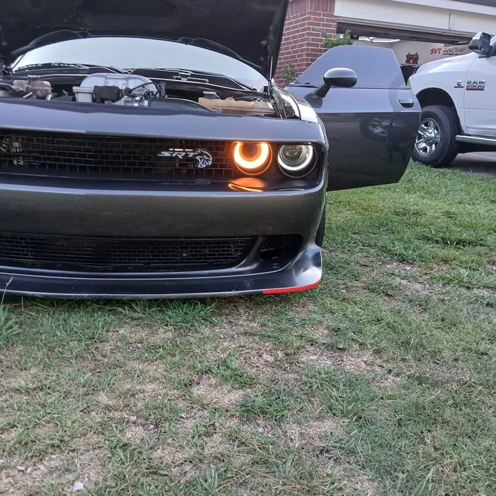 2015 Dodge Challenger SRT Hellcat 3rd Gen - Image 11 of 20