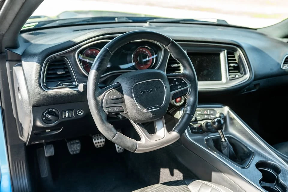 2015 Dodge Challenger SRT Hellcat 3rd Gen - Image 13 of 20
