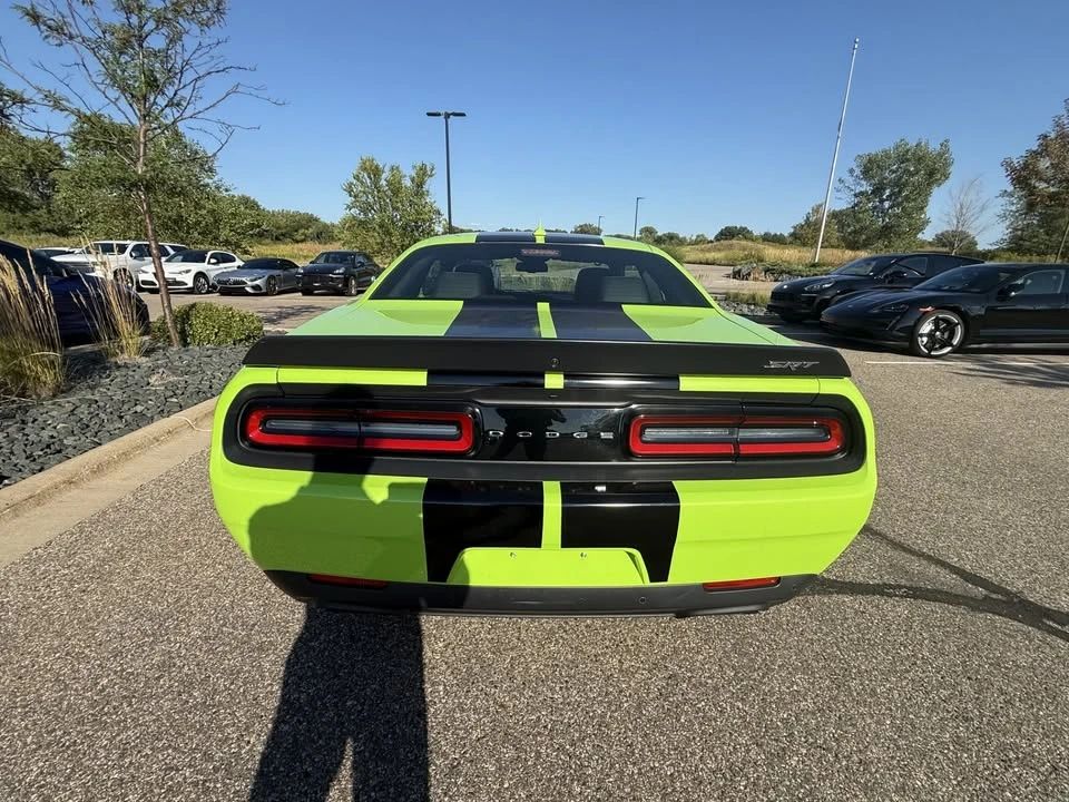 2015 Dodge Challenger SRT Hellcat 3rd Gen - Image 4 of 8