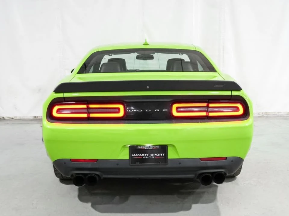 2015 Dodge Challenger SRT Hellcat 3rd Gen - Image 4 of 11