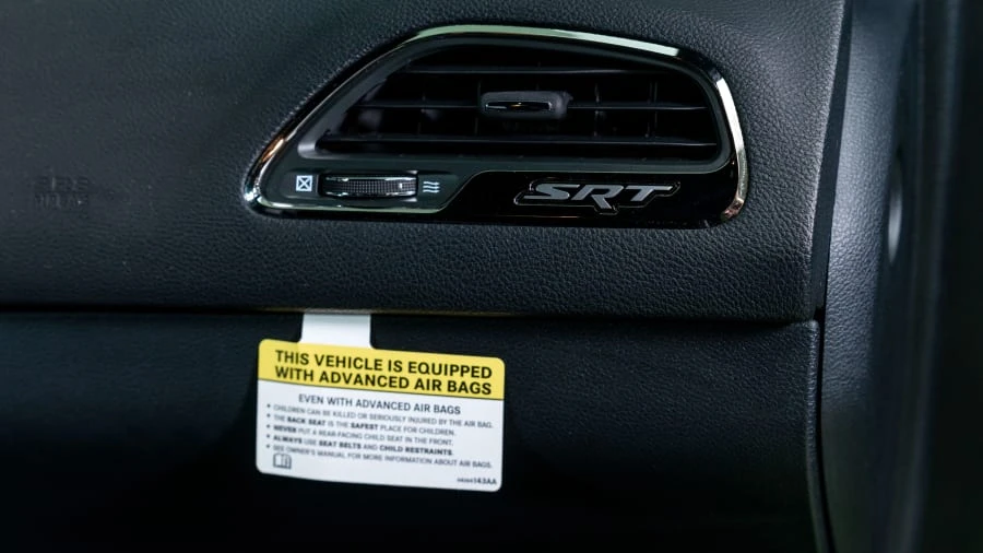 2015 Dodge Challenger SRT Hellcat 3rd Gen - Image 25 of 31
