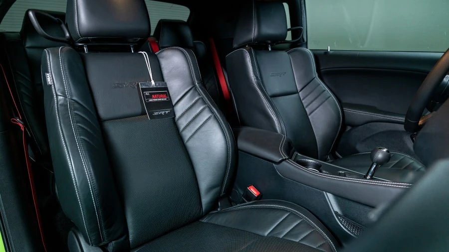 2015 Dodge Challenger SRT Hellcat 3rd Gen - Image 29 of 31