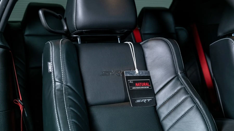 2015 Dodge Challenger SRT Hellcat 3rd Gen - Image 27 of 31
