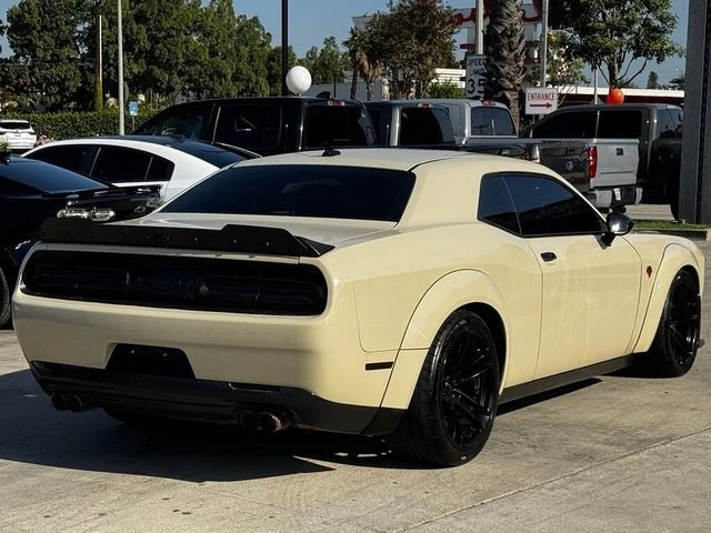 2015 Dodge Challenger SRT Hellcat 3rd Gen - Image 5 of 19