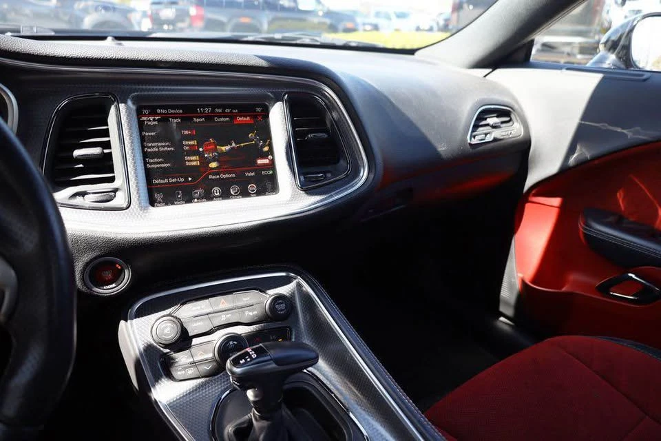 2015 Dodge Challenger SRT Hellcat 3rd Gen - Image 13 of 18