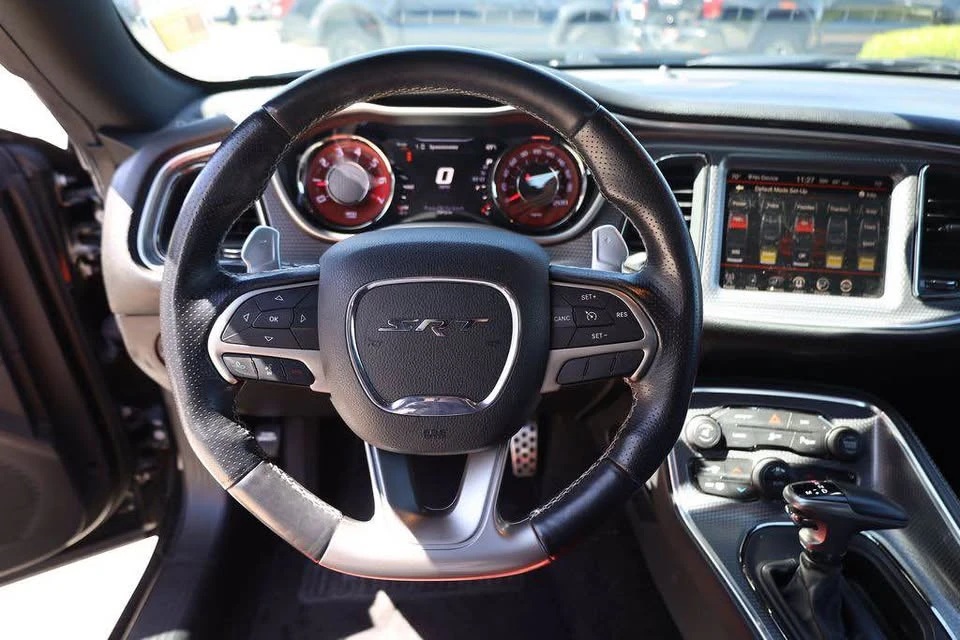 2015 Dodge Challenger SRT Hellcat 3rd Gen - Image 11 of 18