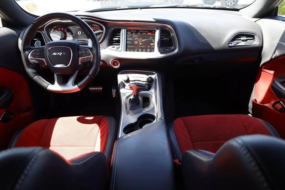 2015 Dodge Challenger SRT Hellcat 3rd Gen - Image 15 of 18