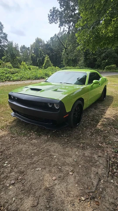 2015 Dodge Challenger SRT Hellcat 3rd Gen - Image 2 of 6