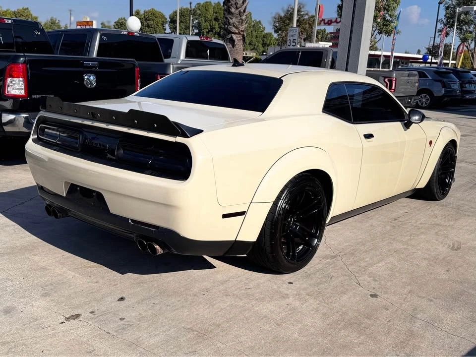2015 Dodge Challenger SRT Hellcat 3rd Gen - Image 8 of 20