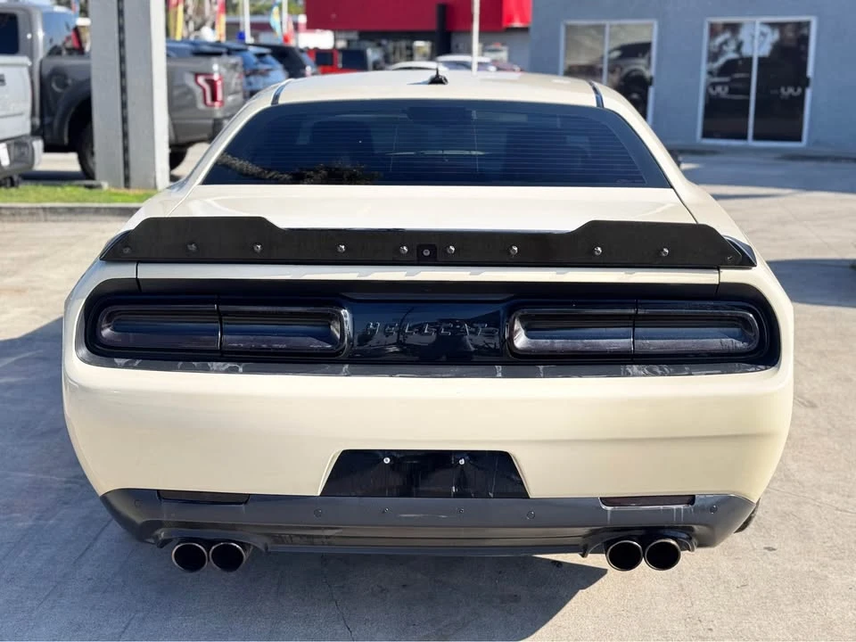 2015 Dodge Challenger SRT Hellcat 3rd Gen - Image 7 of 20