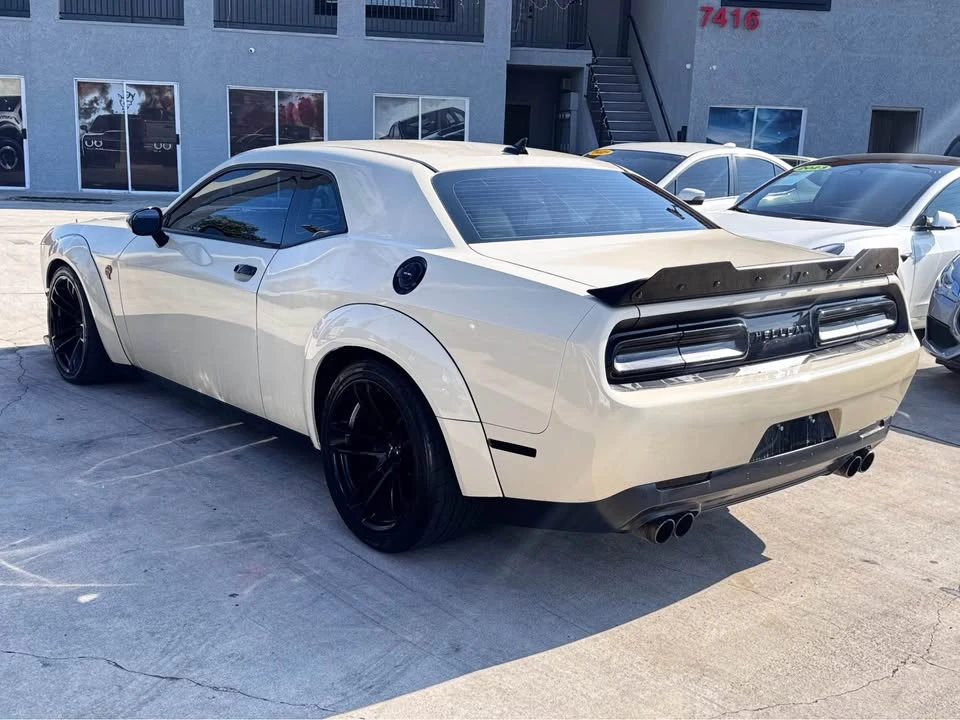 2015 Dodge Challenger SRT Hellcat 3rd Gen - Image 6 of 20