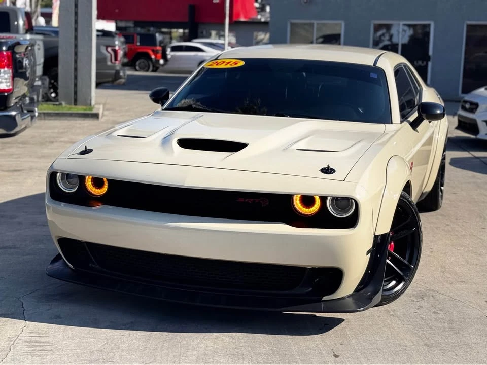 2015 Dodge Challenger SRT Hellcat 3rd Gen - Image 2 of 20